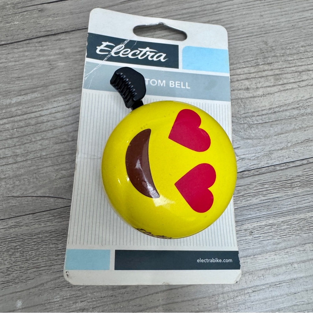 Electra 2010 NOS Yellow Happy EMOJI Bike Bell.